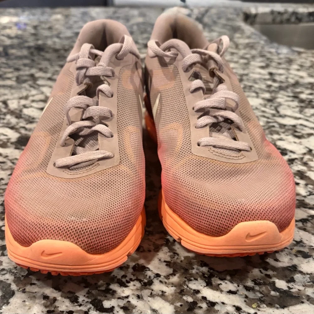 Nike Air Max sequent sneakers